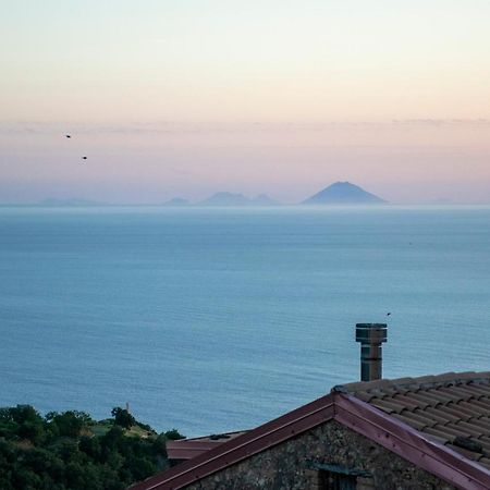 Palazzo Del Diplomatico Villa Belmonte Calabro Kültér fotó