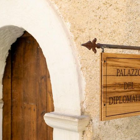 Palazzo Del Diplomatico Villa Belmonte Calabro Kültér fotó
