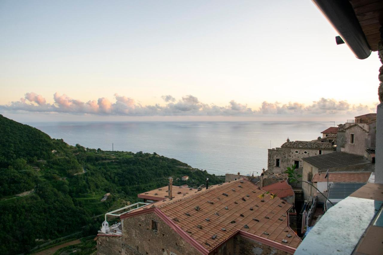 Palazzo Del Diplomatico Villa Belmonte Calabro Kültér fotó