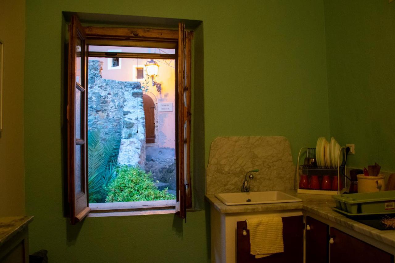 Palazzo Del Diplomatico Villa Belmonte Calabro Kültér fotó